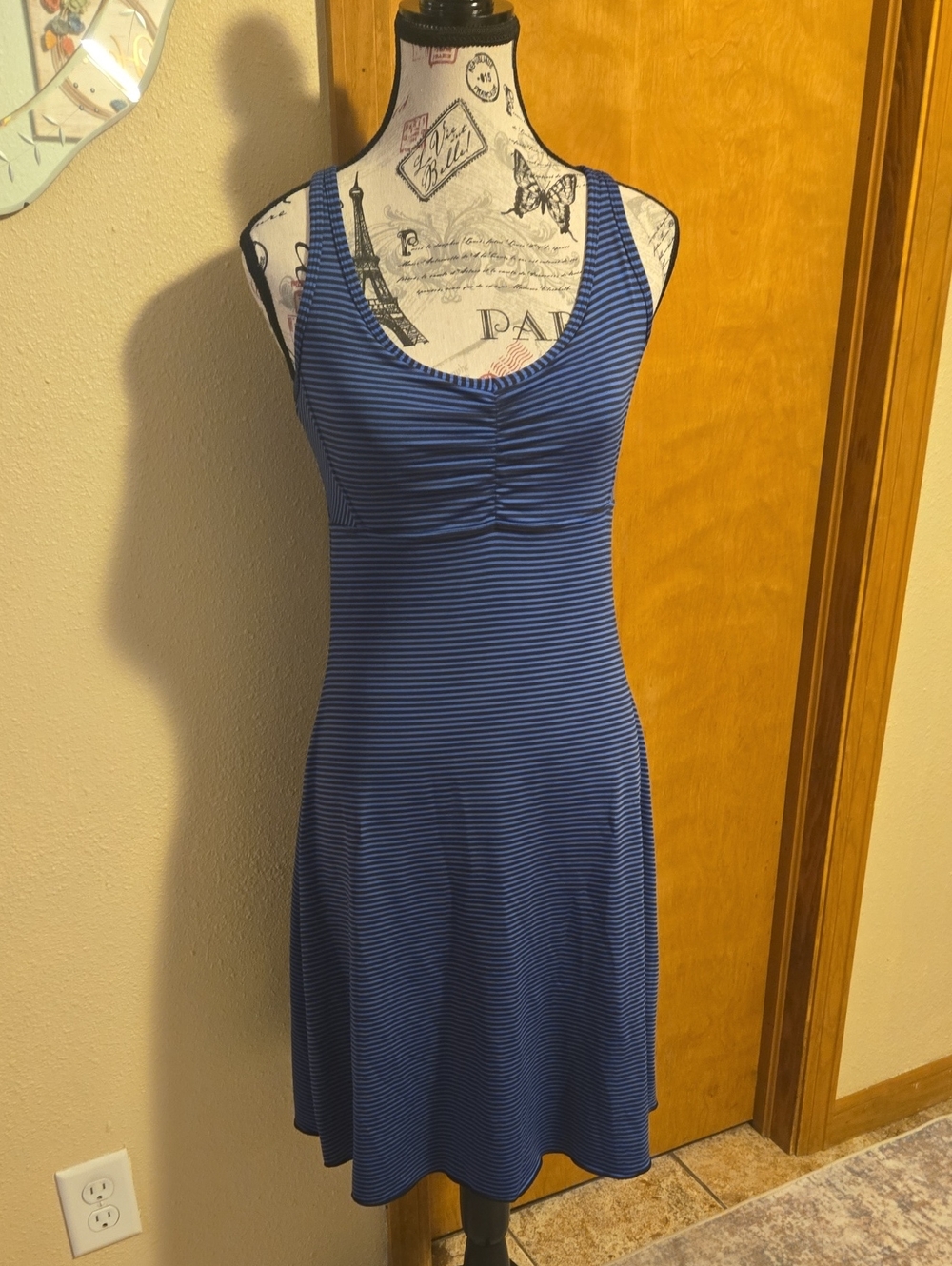 prAna Blue Black Stripe Stretch Dress Criss-cross Back Detail Built In Bra S